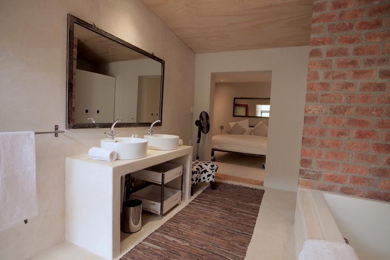 To Let 2 Bedroom Property for Rent in Hout Bay Western Cape